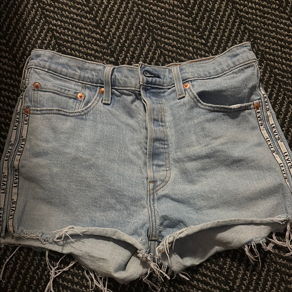 Levi's 501 Premiun Light Wash Denim Women's Shorts